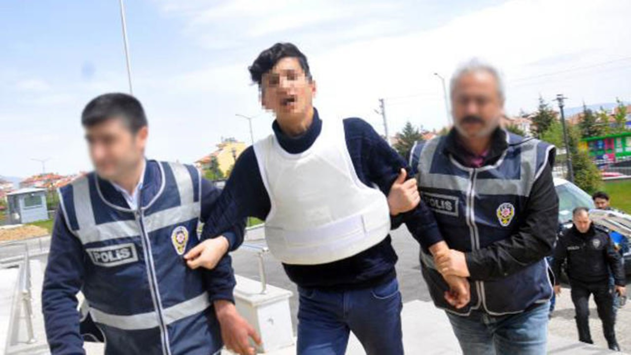 "Ağabeyimi vurduğum için pişmanım. Diğerlerinin canı cehenneme"