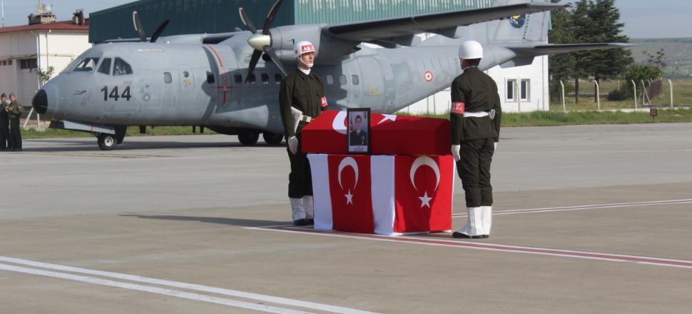 Şehit yüzbaşının naaşı memleketine uğurlandı!