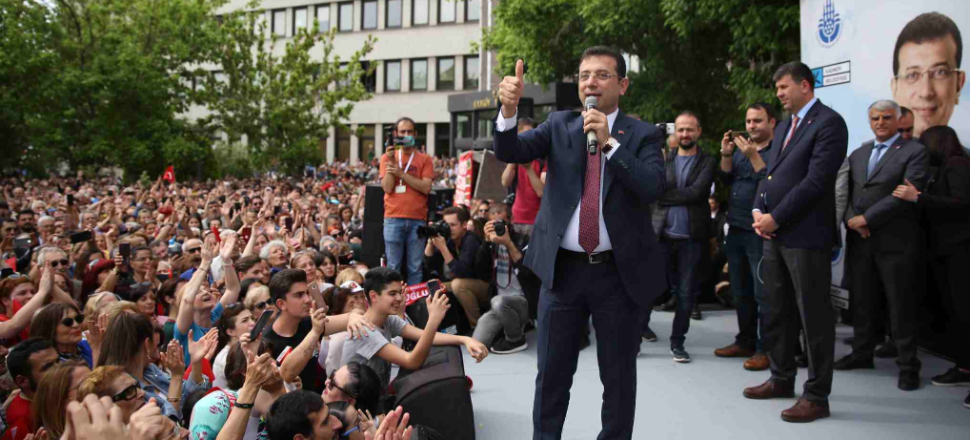 İmamoğlu, Erdoğan'ı taklit ediyor! İşte Ramazan programı...