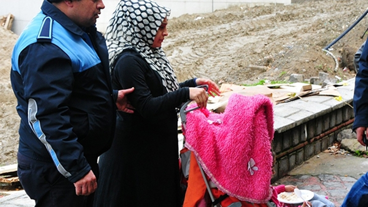 Manisa Büyükşehir dilencilere geçit vermiyor