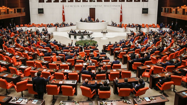 Ak Parti 2 hafta içinde 'Başkanlık' teklifini Meclis'e sunacak