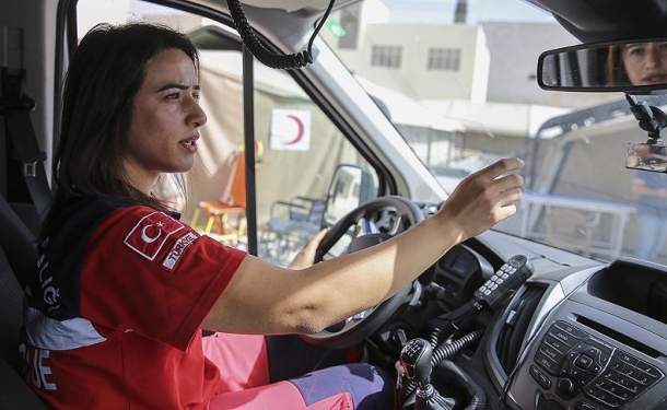 Herkes tıp teknisyeni Sibel Öztürk'ü konuşuyor
