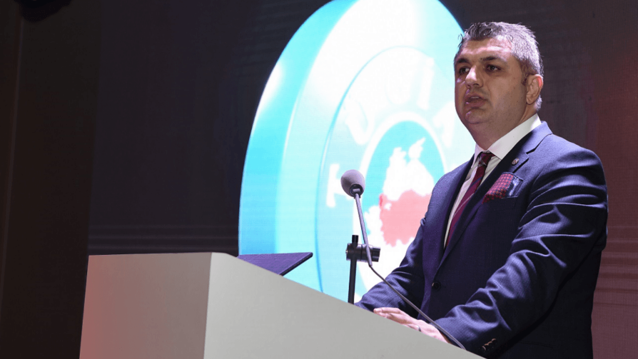 "Ülkemizde demokrasi kültürünün devam ettiği gösterilmelidir!"