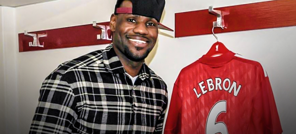 Liverpool'a bir tebrik de LeBron James'ten!
