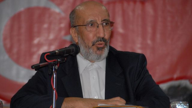 Dilipak'tan Flaş FETÖ yazısı: 'Gerçek arınma ancak seçimle olur'