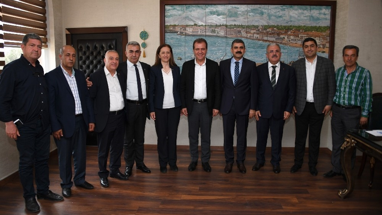 Mersin'de İşçi ve memur sendikalarından Başkan Vahap Seçer’e ziyaret