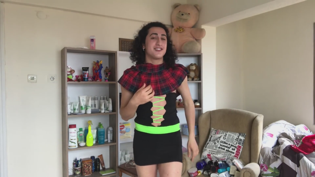 Fenomen Gaga Bulut'un bir skandalı daha çıktı!