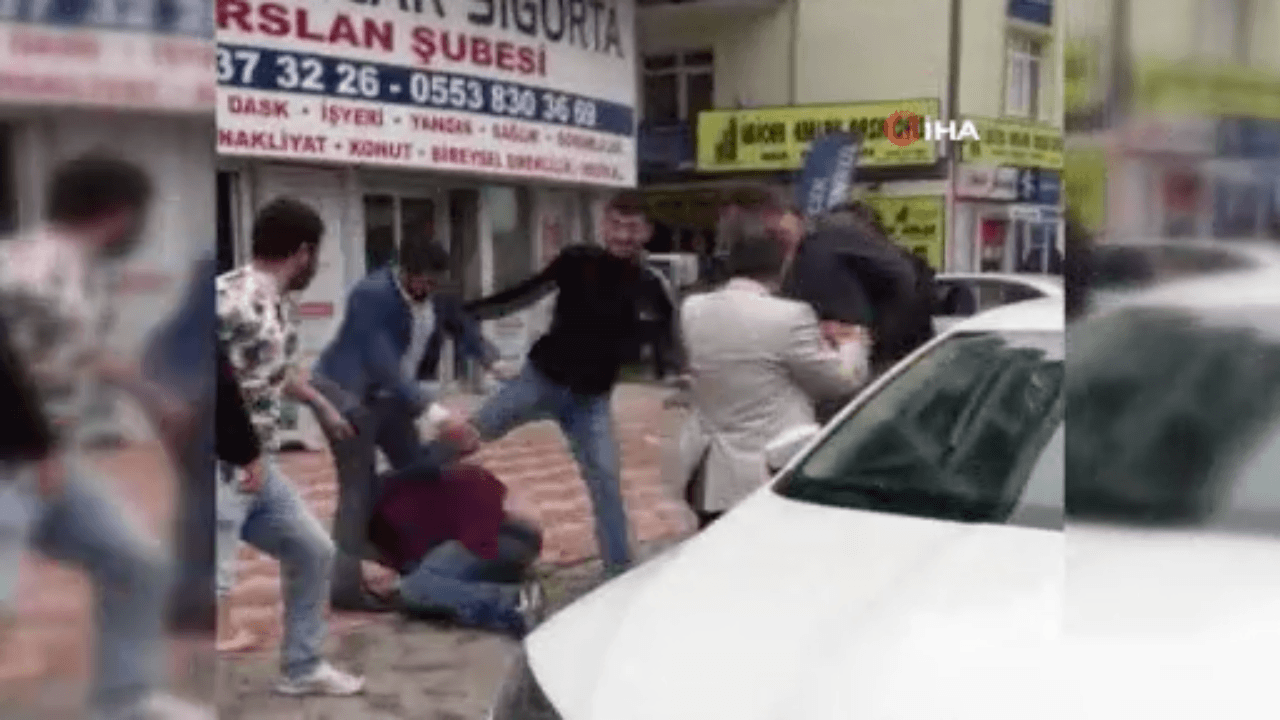 Ankara'da esnafların kavgası sokağa taştı!