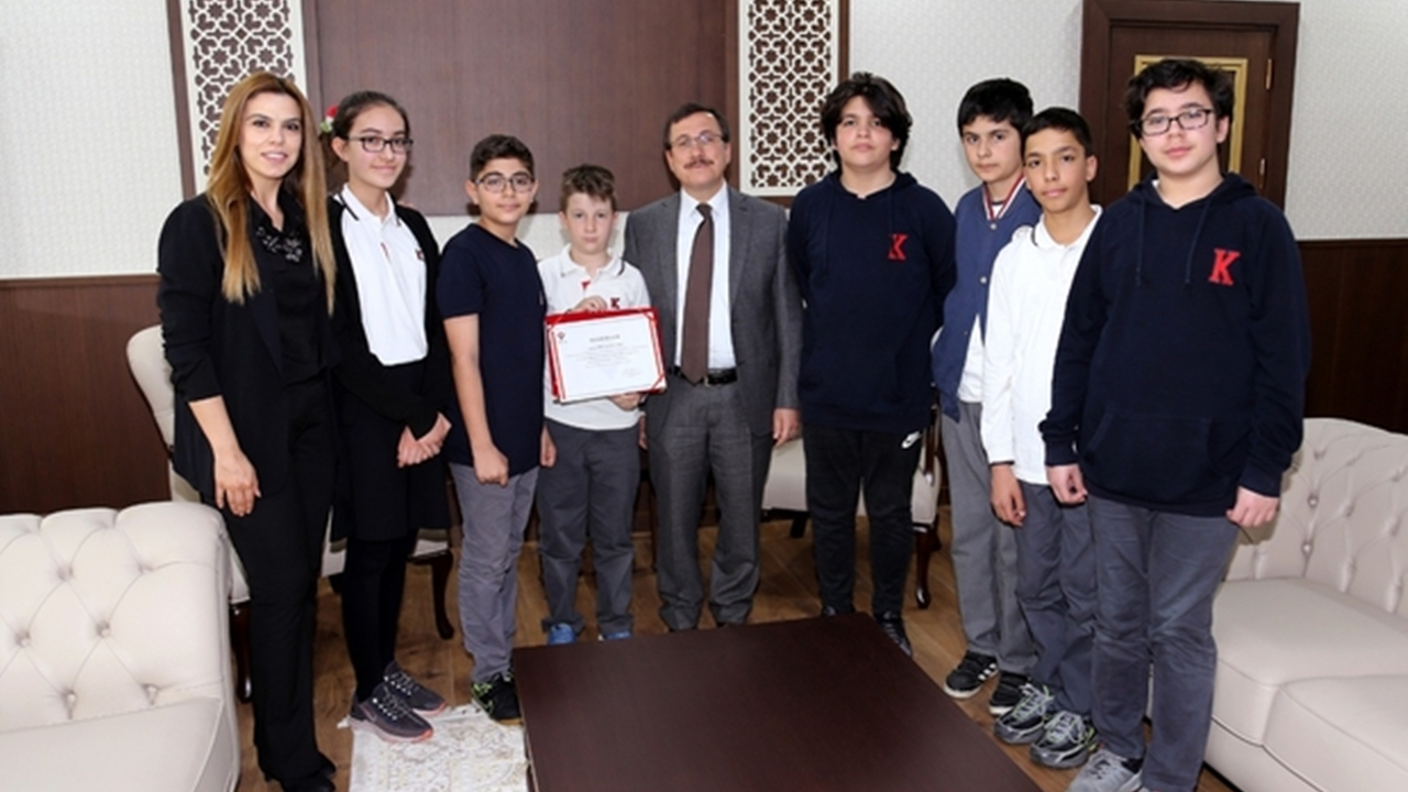 Malatya'da TED Kolejlilerden Rektör Ahmet Kızılay’a ziyaret