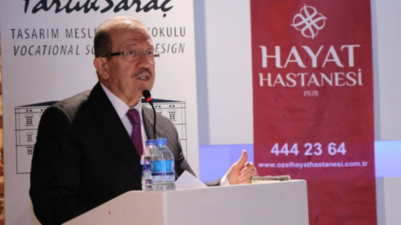 Bursa'da Ahmet Özkul, tecrübelerini öğrencilerle paylaştı
