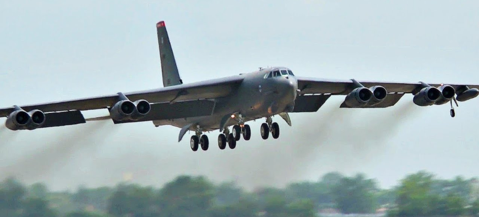 ABD'den İran'a karşı B-52 hamlesi...