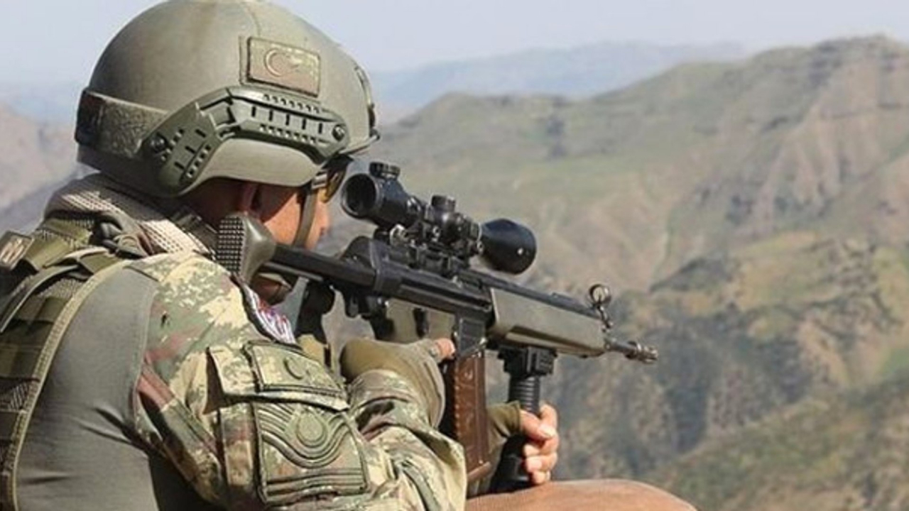Tunceli'de PKK'lı teröristlerle sıcak temas! 5'i öldürüldü...