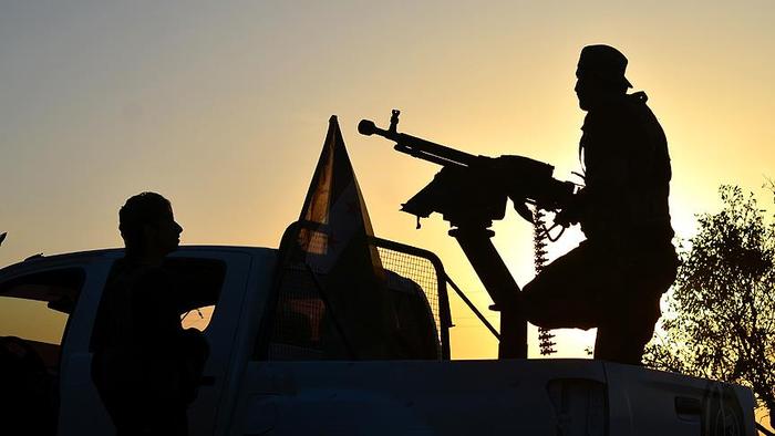 ABD Suriyeli muhaliflere ağır silah yardımında kararsız kaldı