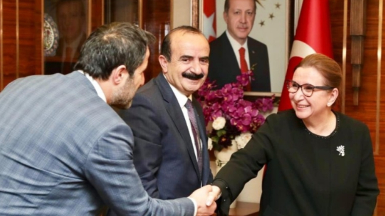 Hakkari heyetinden Bakan Ruhsar Pekcan’a ziyaret