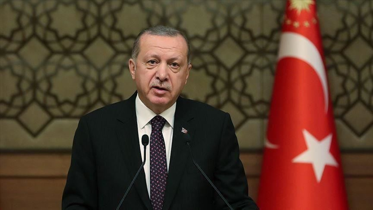 Cumhurbaşkanı Erdoğan'dan kritik mesajlar...