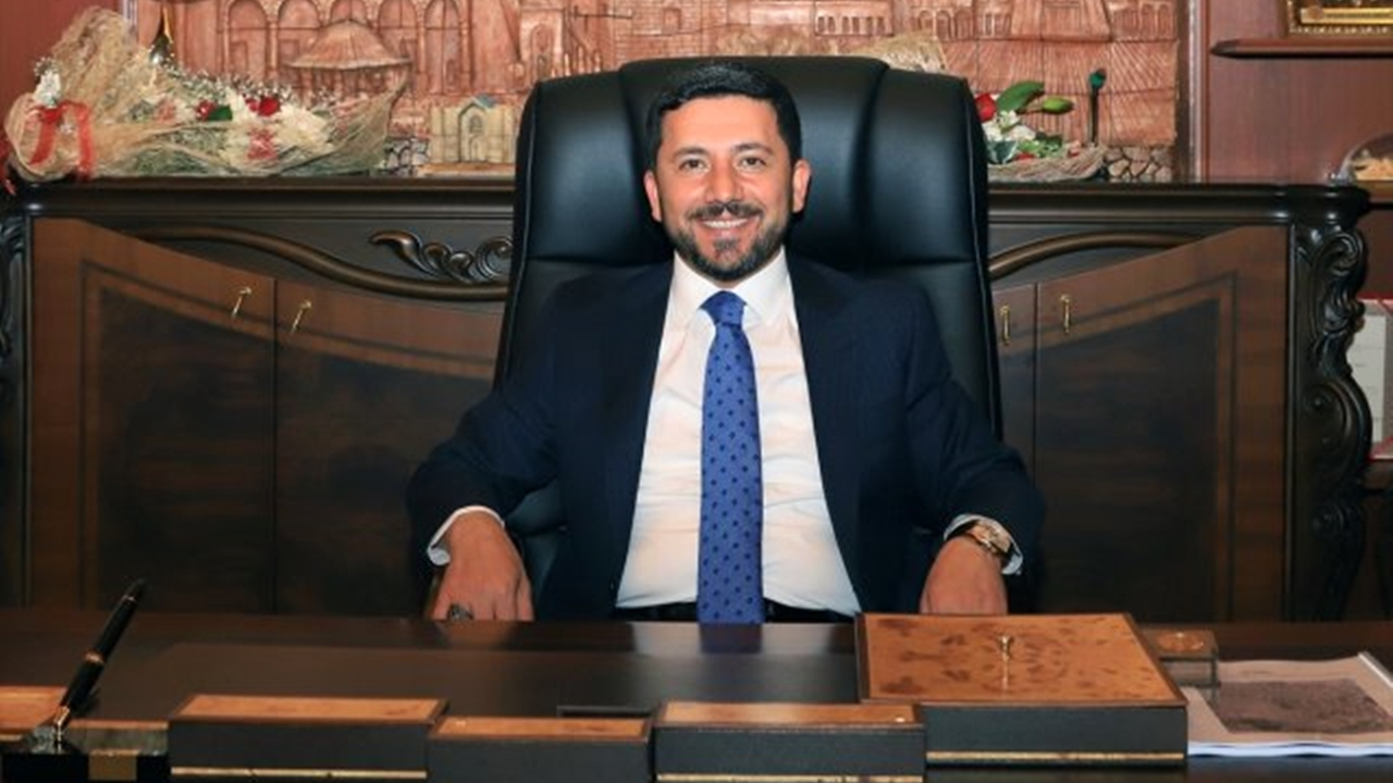 Nevşehir Belediye Başkanı Rasim Arı'dan 'sanatçı' kararı