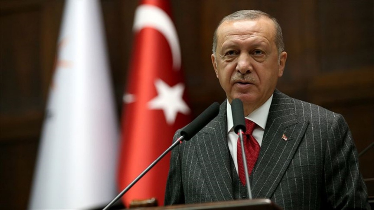 "Abdullah Gül partimizin kurucularından değil!"