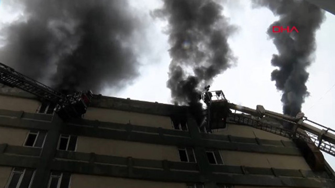 Başakşehir'de sanayi sitesinde yangın!