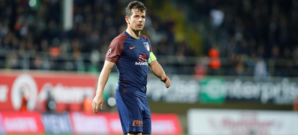 Fenerbahçe'den Emre Belözoğlu'na teklif!