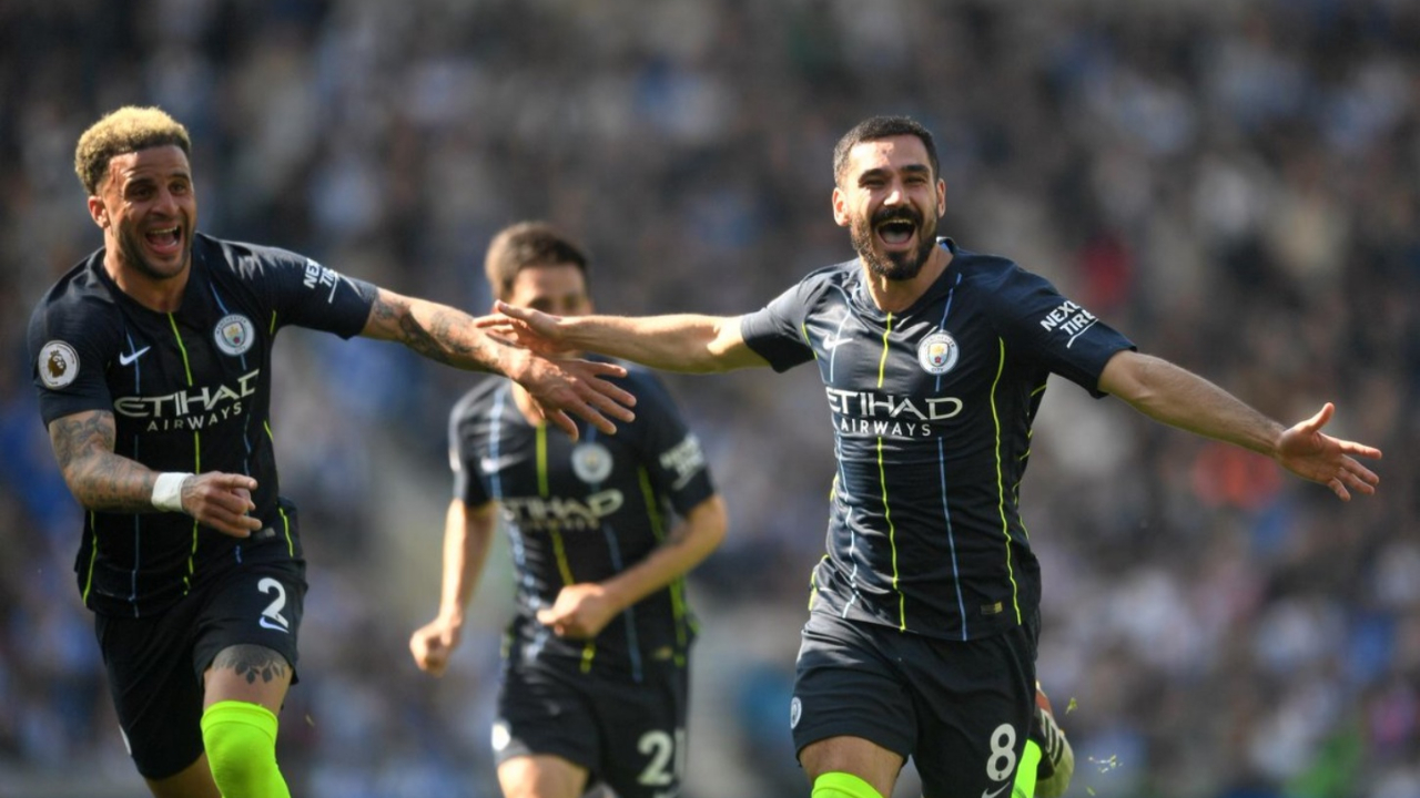 Premier Lig'de şampiyon Manchester City!