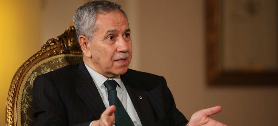 Arınç'tan yeni parti kuracak isimlere uyarı!