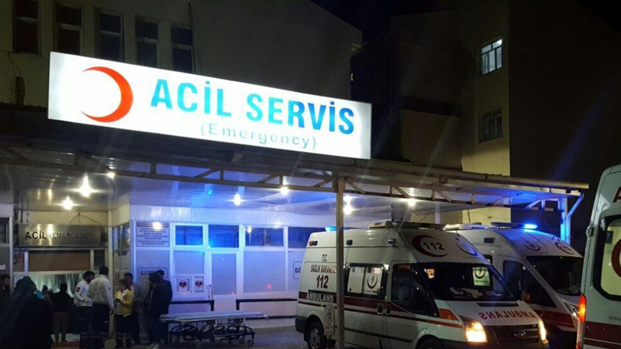 Kayseri'de işçi servisi devrildi!