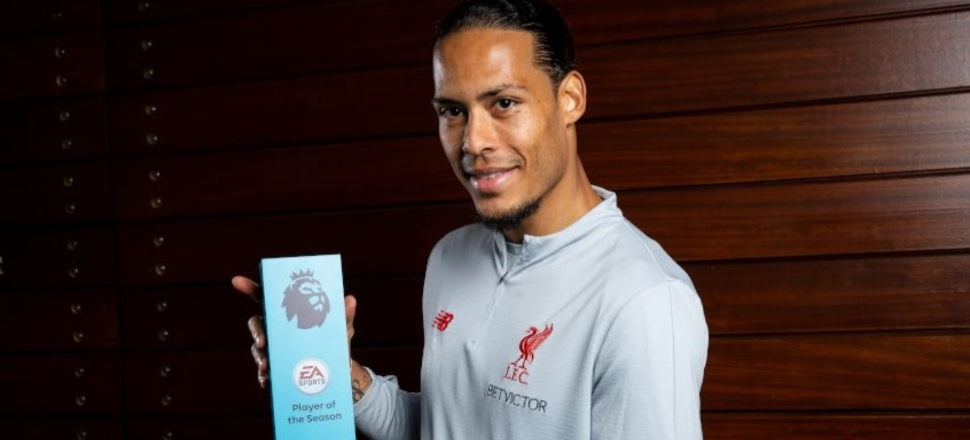 Premier League'de yılın futbolcusu Van Dijk!