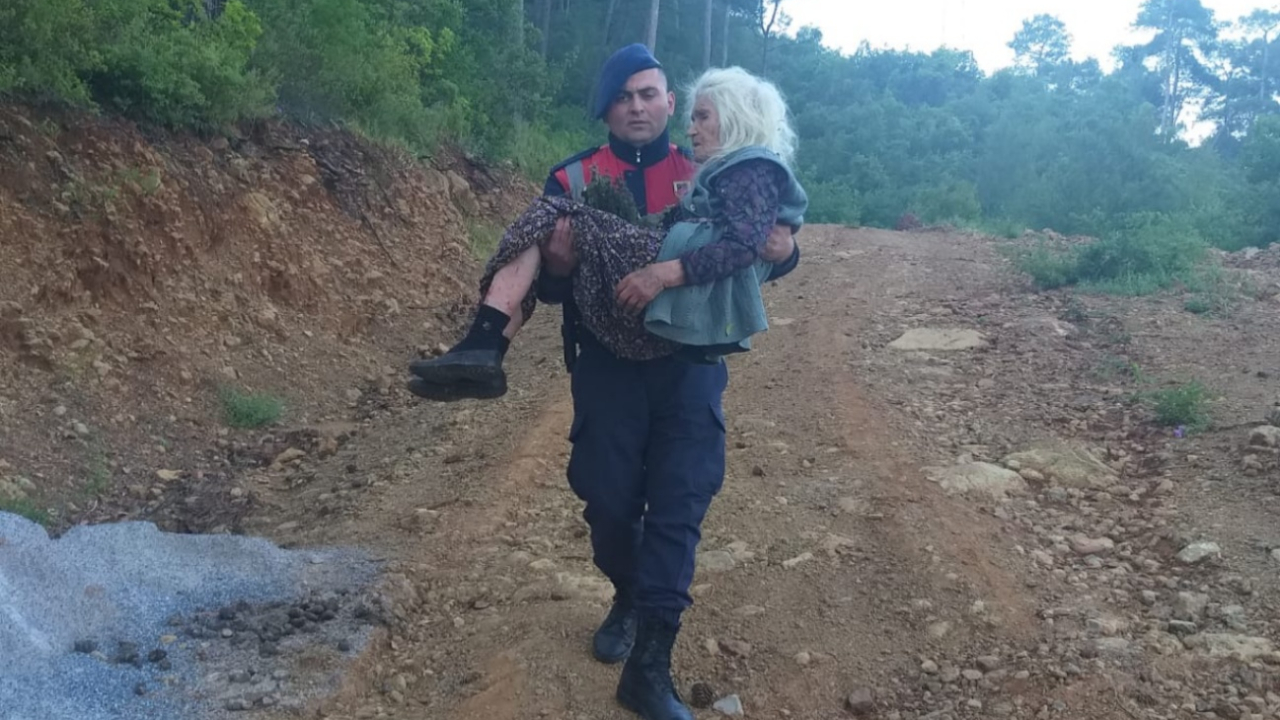 100 yaşındaki kadın bu halde bulundu!