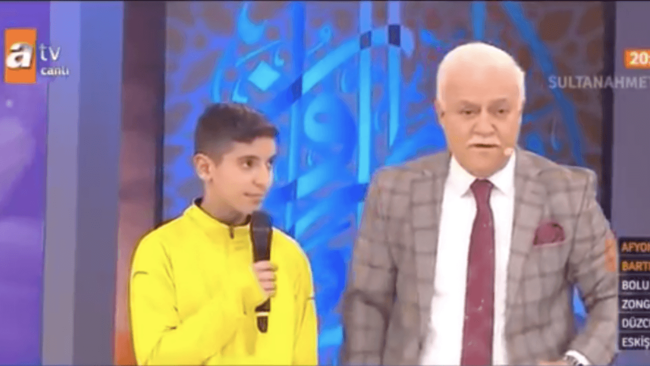 13 yaşındaki Arthur canlı yayında Müslüman oldu!