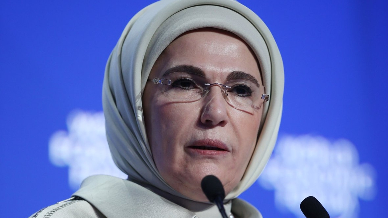Emine Erdoğan'dan Anneler Günü mesajı...