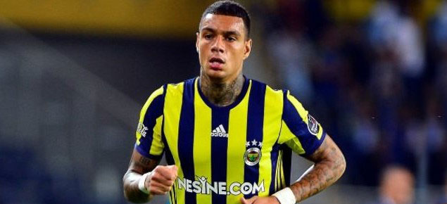 Fenerbahçe'den resmi açıklama... Van der Wiel kadro dışı değilmiş!