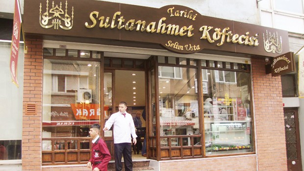 Mahkeme gerçek Sultanahmet Köftecisi'ni belirledi