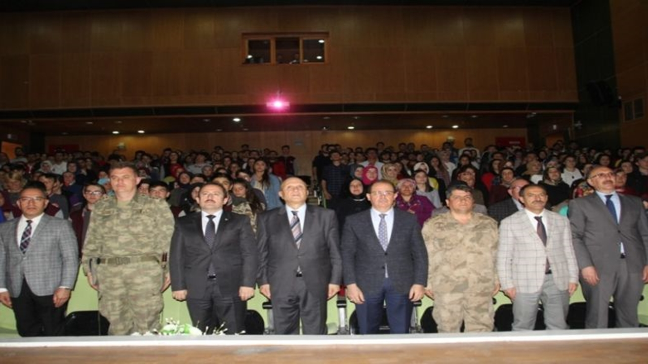 Bayburt'ta Belediye Başkanı Ali Hamza Pekmezci: “Engelleri ortadan kaldıracağız”