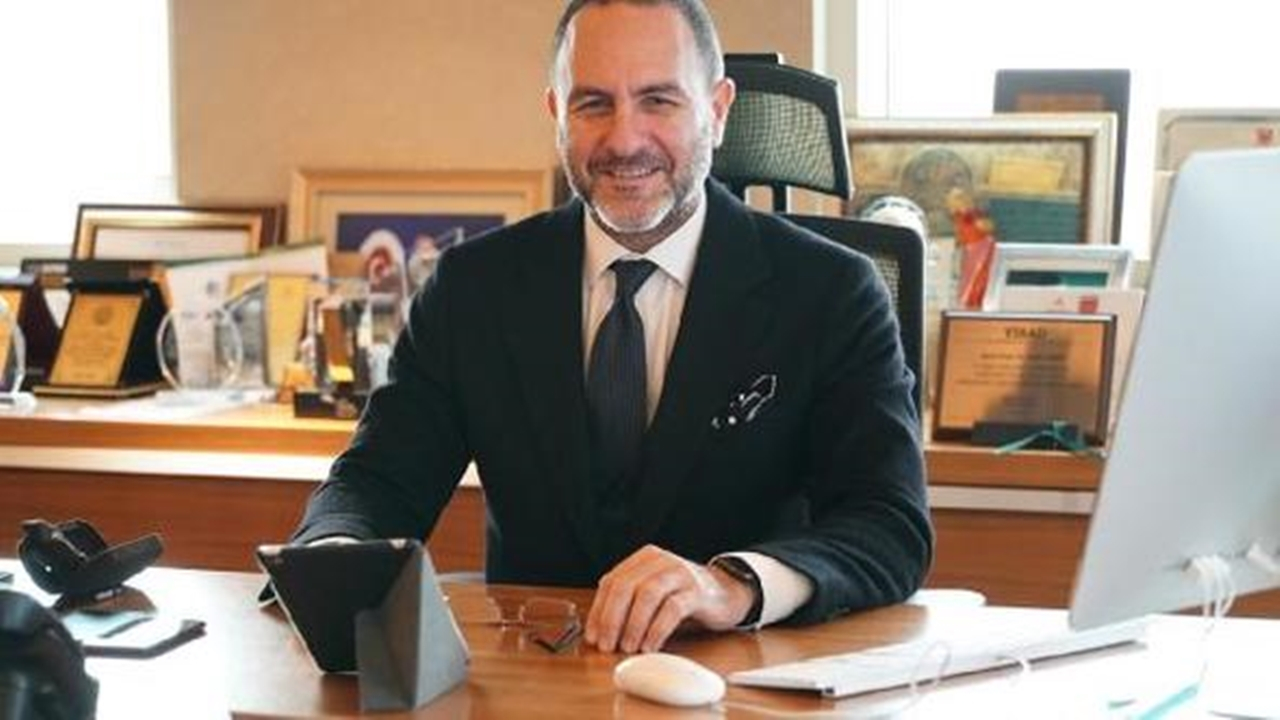 İstanbul'da Ekonomist Prof. Dr. Emre Alkin: Sonbahardan itibaren istihdam artışı görülecek