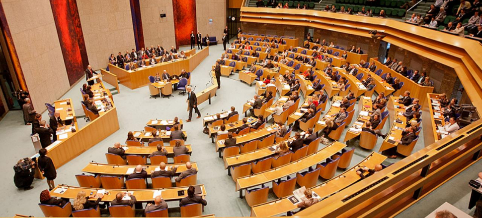 AP adayı Türk siyasetçilere ırkçı vekilden tehdit!