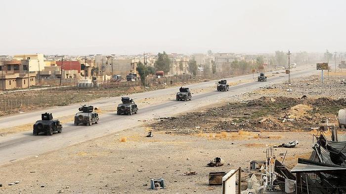 Irak ordu güçleri Karakuş beldesinde kontrolü ele geçirdi