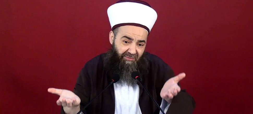 Ahmet Hakan'dan Cübbeli'ye "hurma" tepkisi!