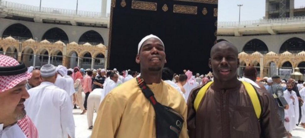 Paul Pogba Umre'ye gitti!