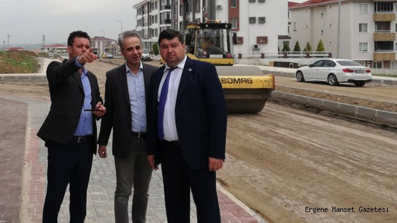 Tekirdağ'da Başkan Ahmet Sarıkurt yol çalışmalarını inceledi