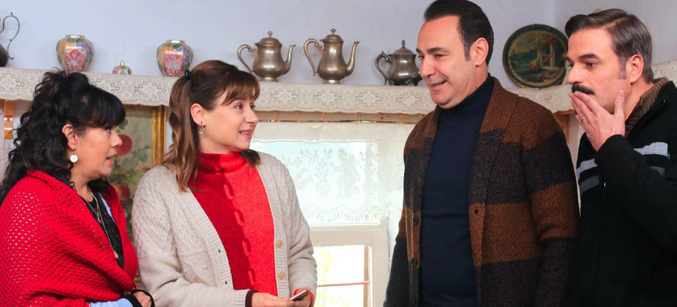 Kalk Gidelim setinde kavga: Bıçakla saldırdı!