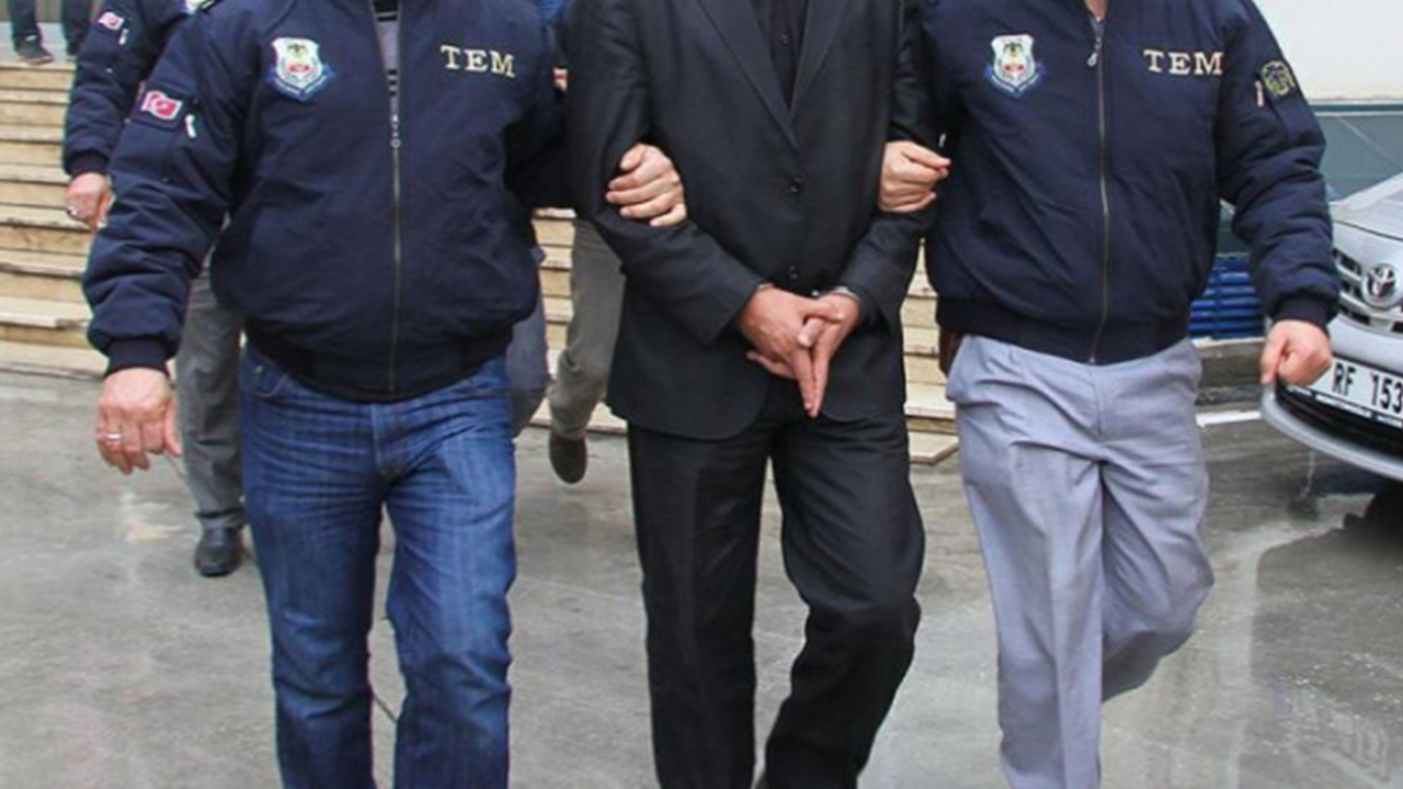 Bursa merkezli 25 ilde FETÖ baskını