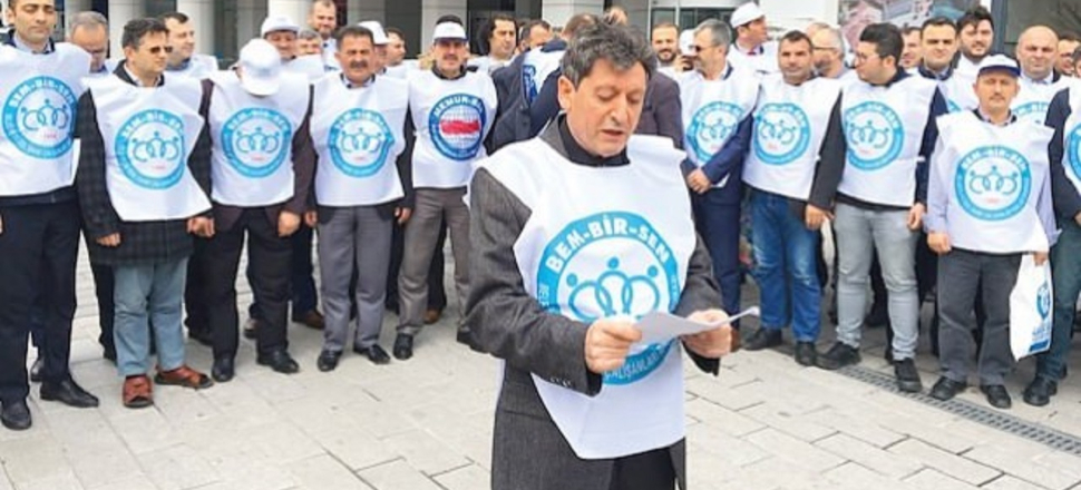 CHP 11 bin 500 kişiyi zorla istifa ettirdi!