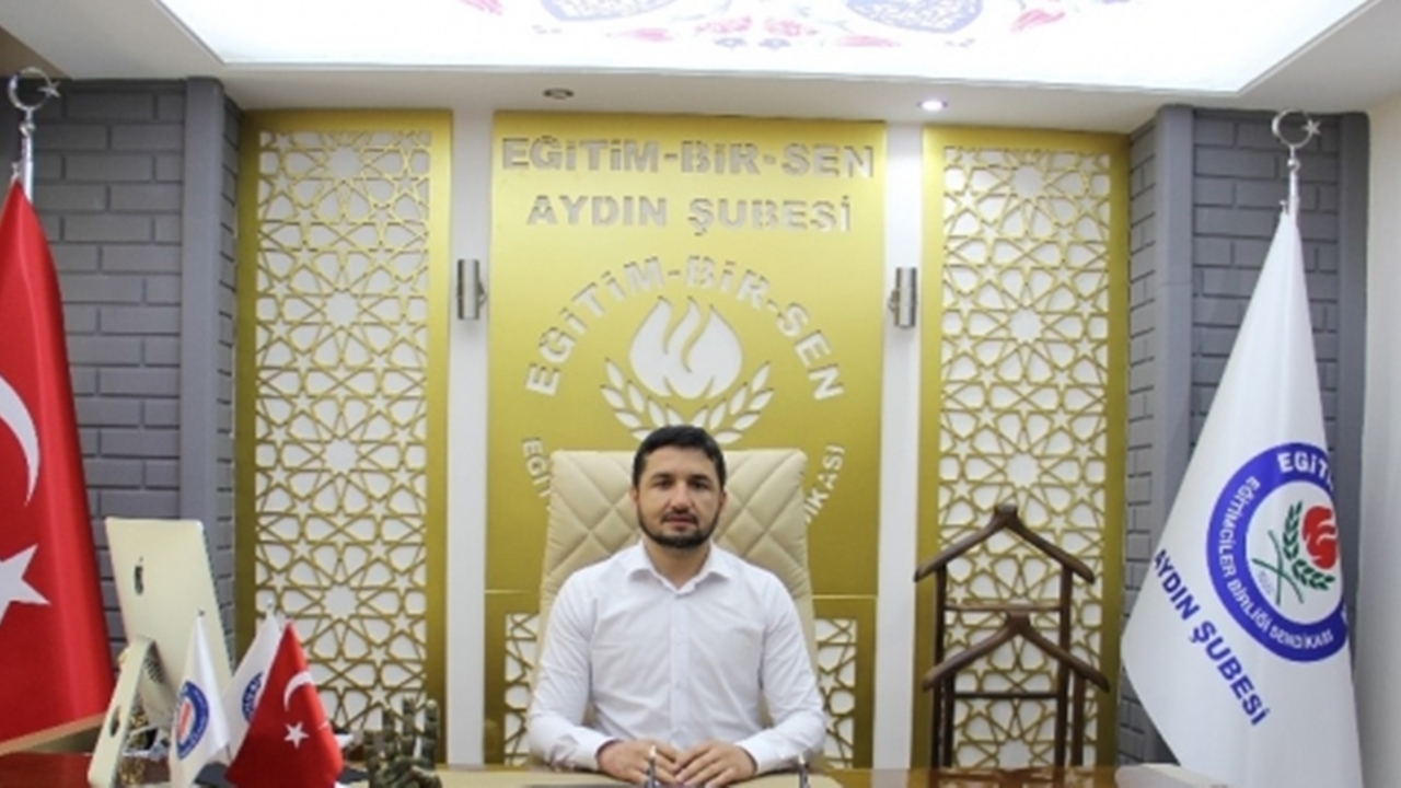 Aydın'da Başkan Fatih Taşpınar, tatil sürelerindeki değişikliği değerlendirdi