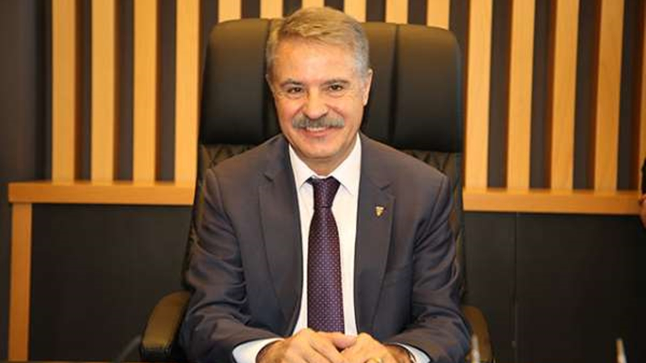 Samsun'da Başkan Cemil Deveci’den bayrak çağrısı