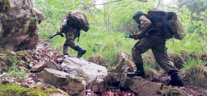 PKK'lılar taş ocağına saldırıp ateş açtı