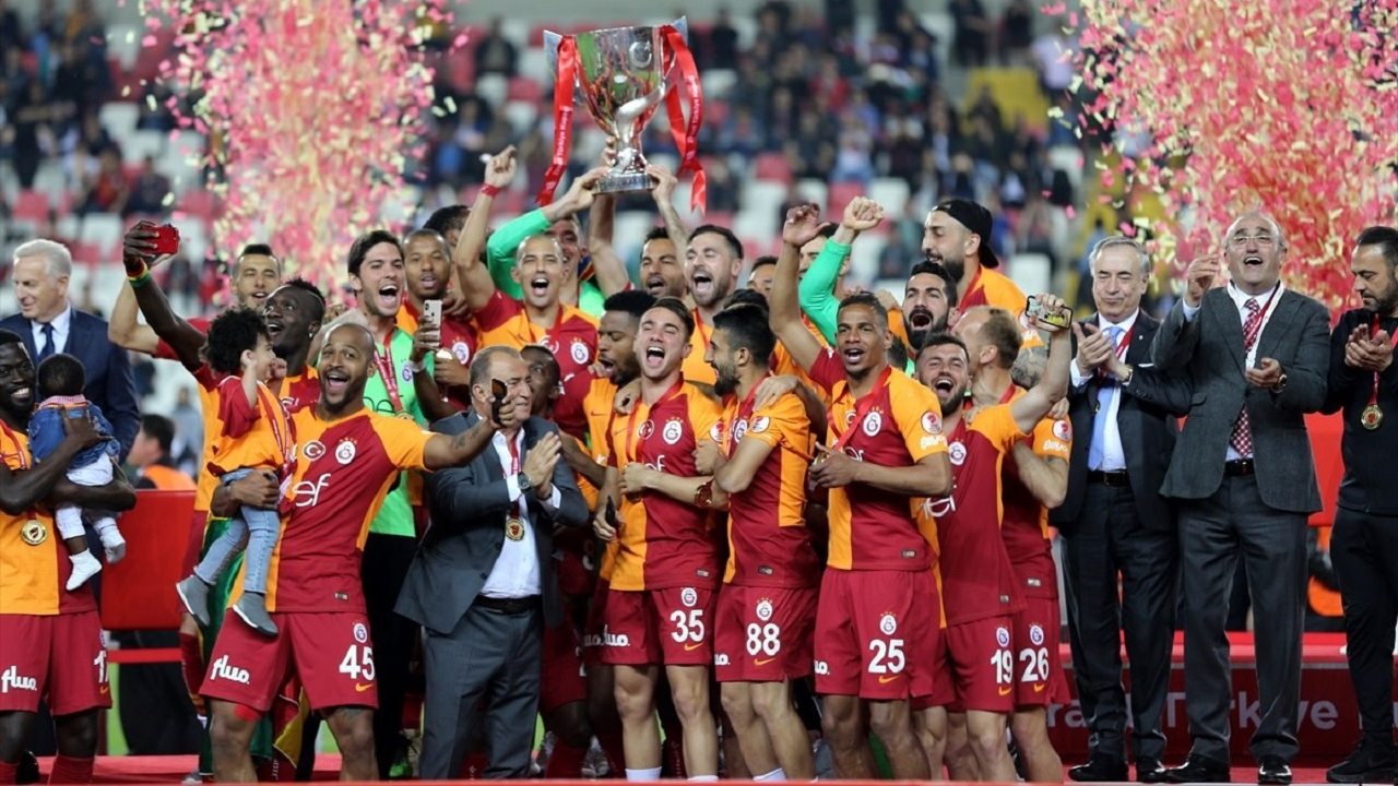 Galatasaray'da şampiyonluğa dev prim!