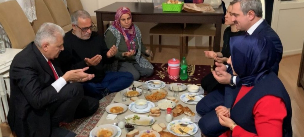 Yıldırım'ın katıldığı iftar üzerinden manipülasyon yaptılar!