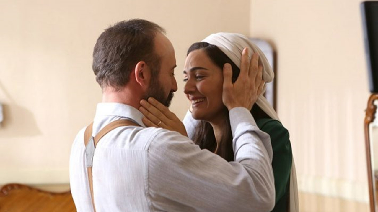 Halit Ergenç'ten eşine övgü dolu sözler!