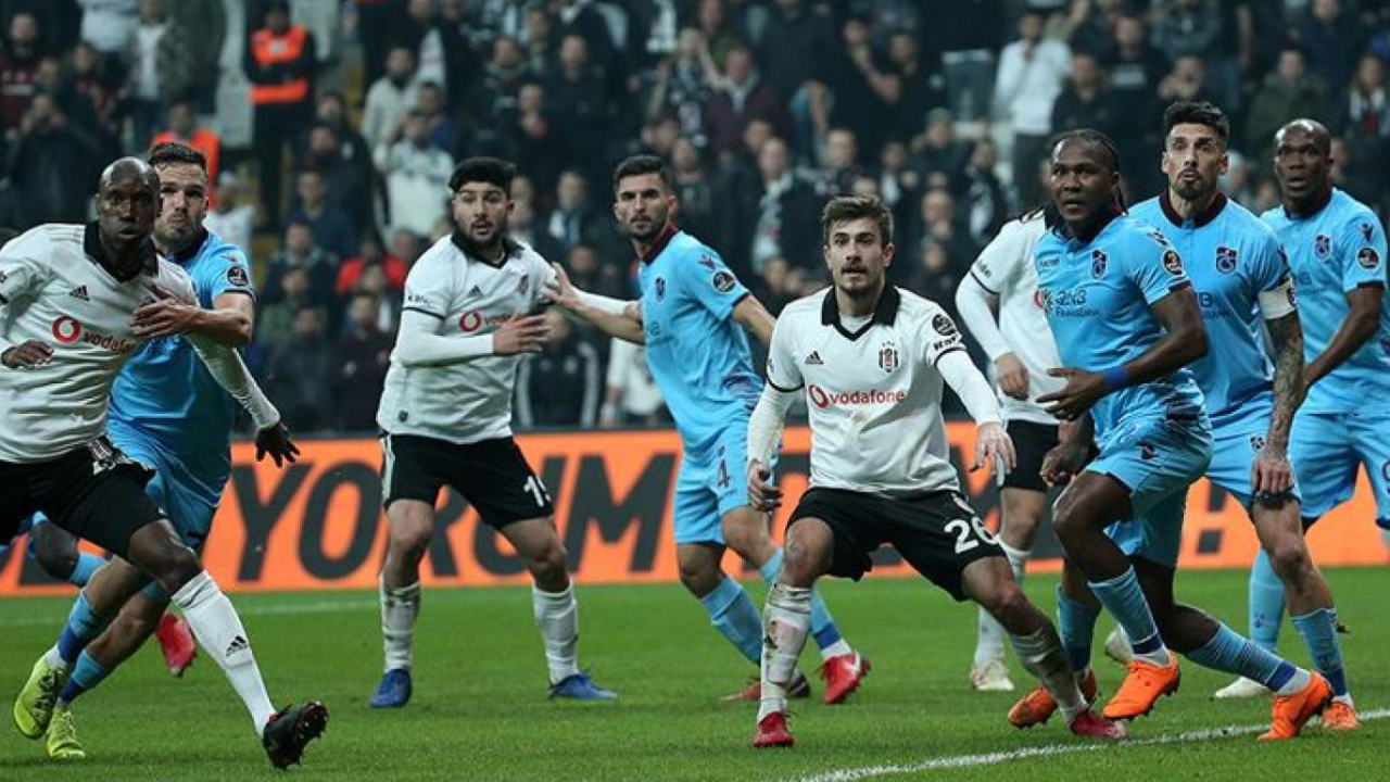 İşte Trabzonspor-Beşiktaş maçında ilk 11'ler!