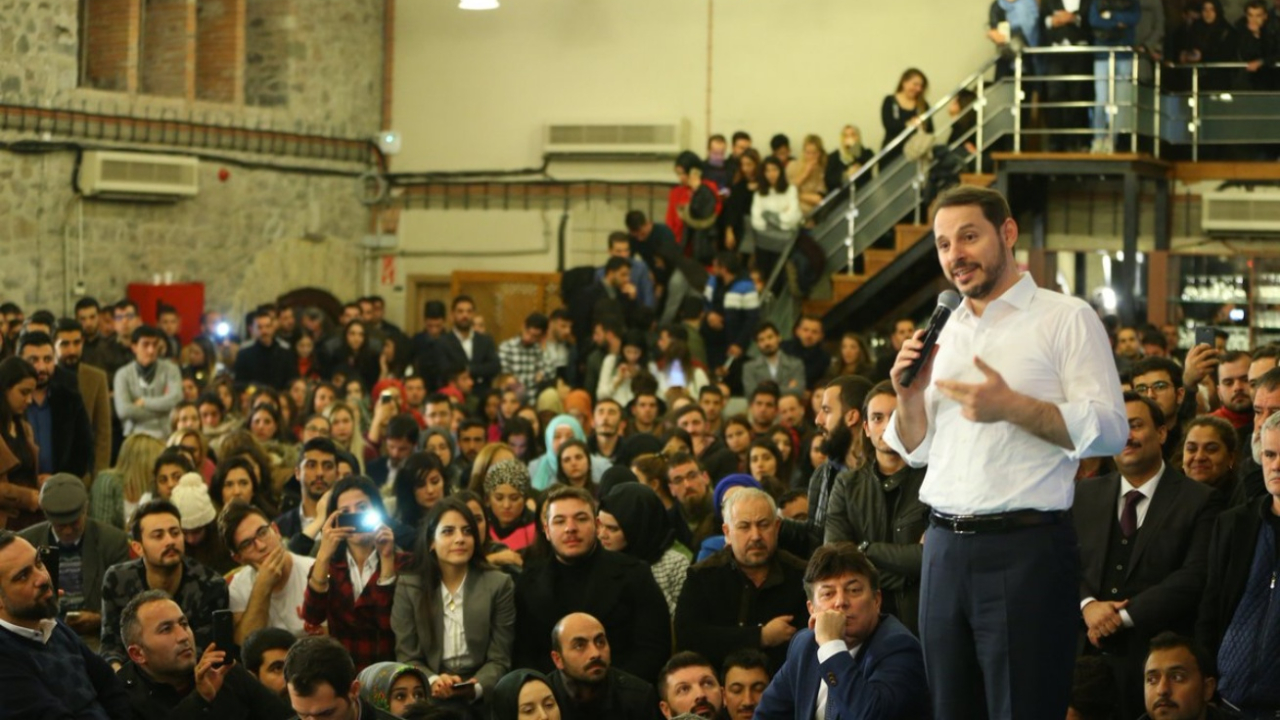 Bakan Albayrak'tan 19 Mayıs paylaşımı!